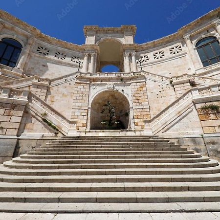 Central Moon Cagliari Vista Mare Екстер'єр фото