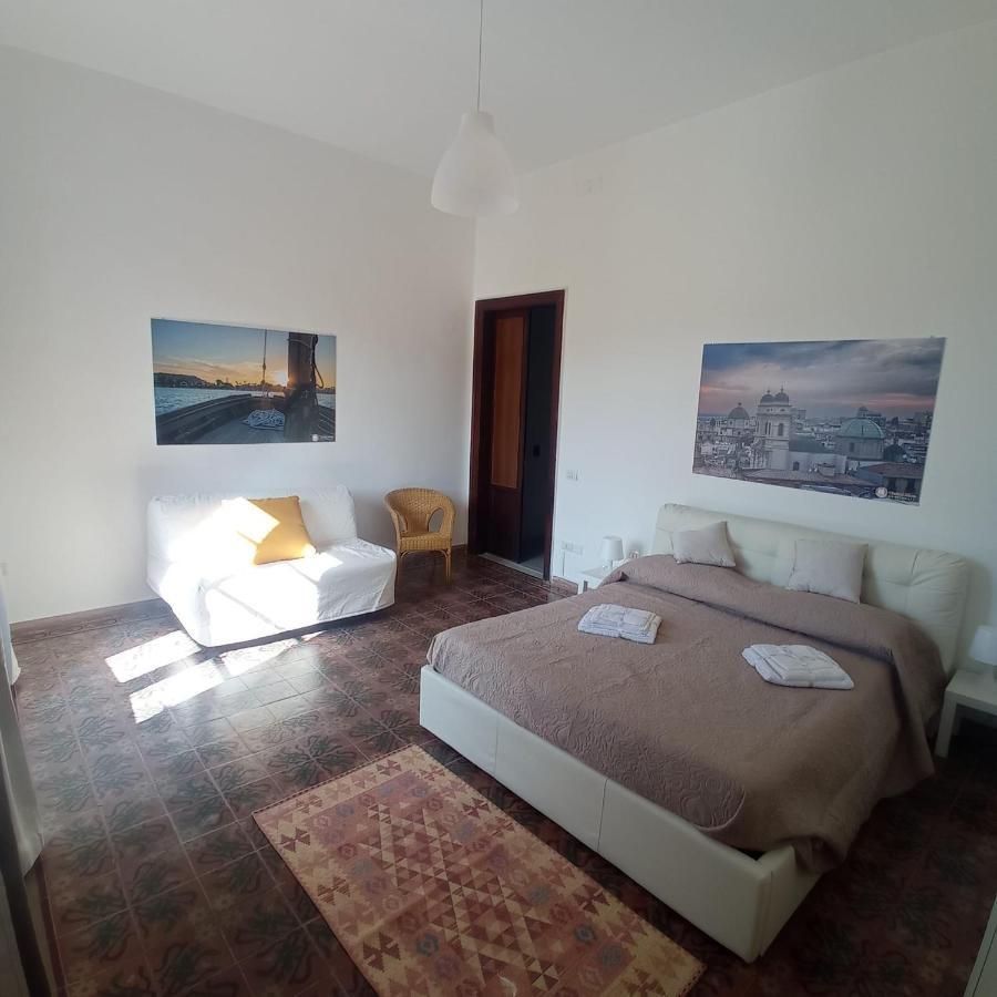 Central Moon Cagliari Vista Mare Екстер'єр фото