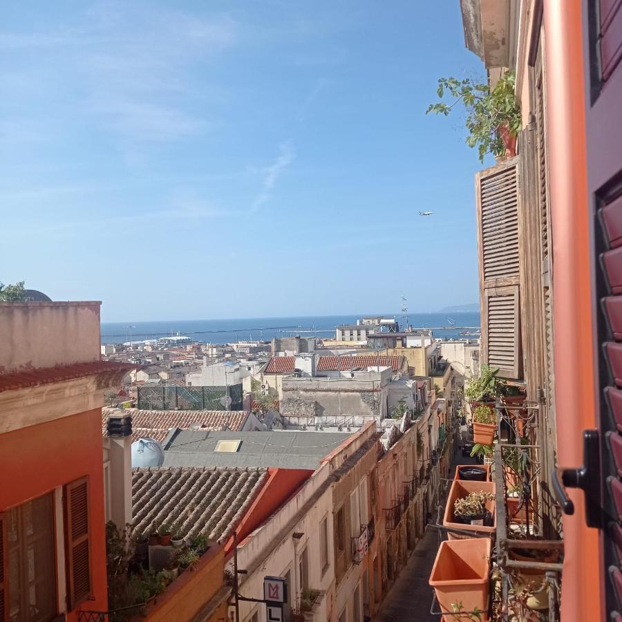Central Moon Cagliari Vista Mare Екстер'єр фото